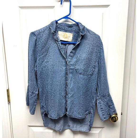 Bella Dahl Blue Chambray Blouse, Spotted Pattern Button Up, Size S - Picture 1 of 6